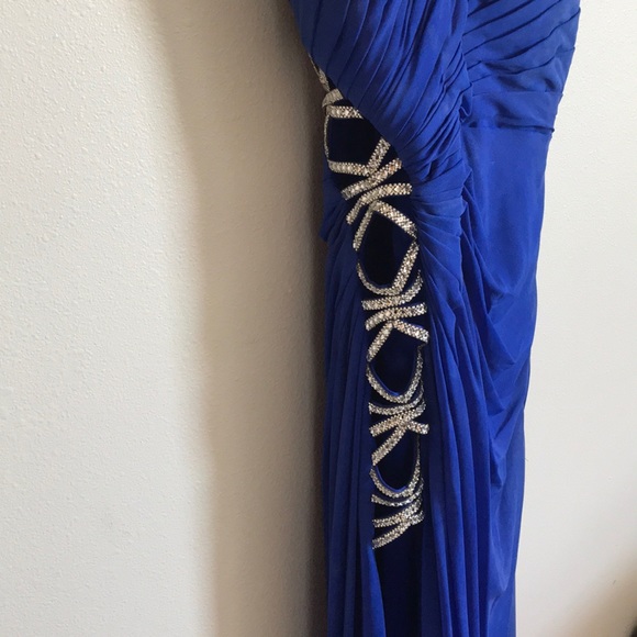 Royal Blue La Femme Prom Dress💎 - Picture 6 of 8